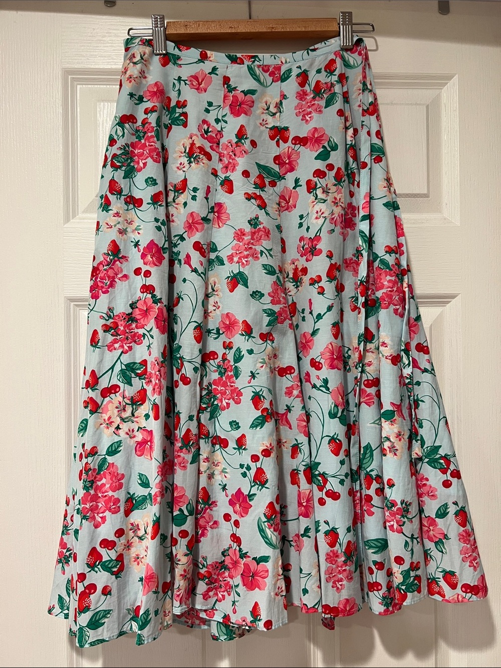 Ann Taylor Mint Skater Skirt with Pink Floral & Red Berry Print